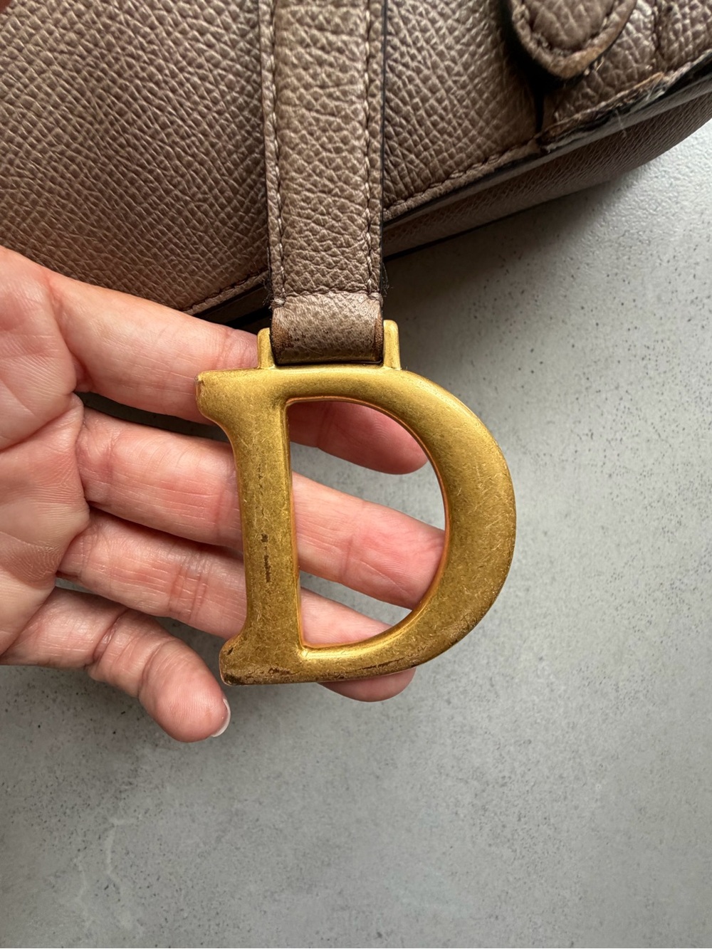 Dior Saddle Shoulder Bag in Taupe with Navy Logo Strap - Picture 4 of 14